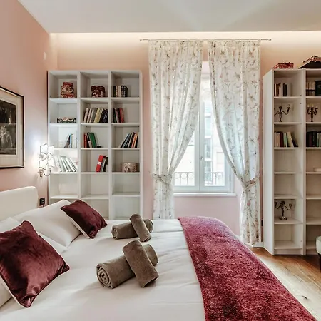 65 - The House Of Travelers