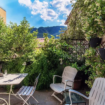 Apartmán 65 - The House Of Travelers *