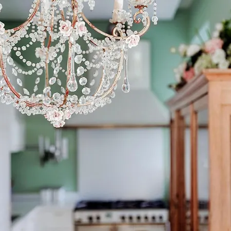 65 - The House Of Travelers Apartmán *