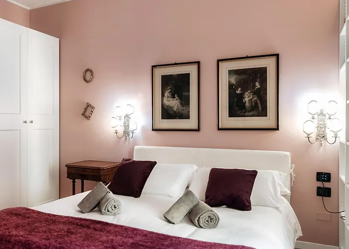 65 - The House Of Travelers Apartman