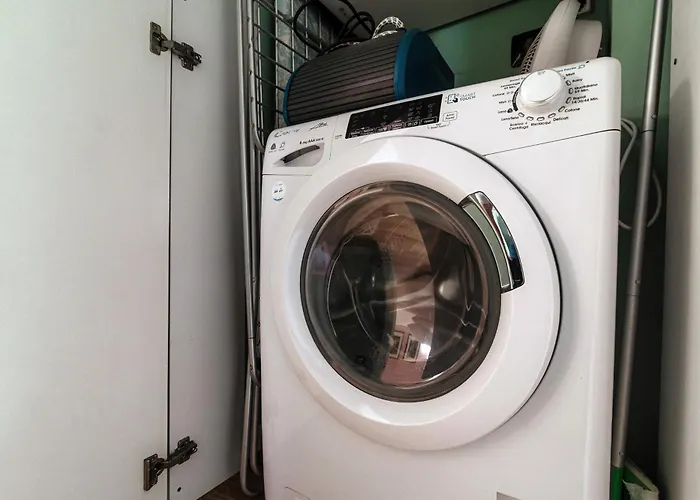 65 - The House Of Travelers