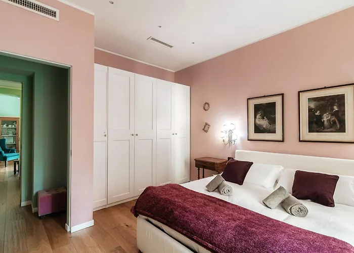 Apartman 65 - The House Of Travelers *