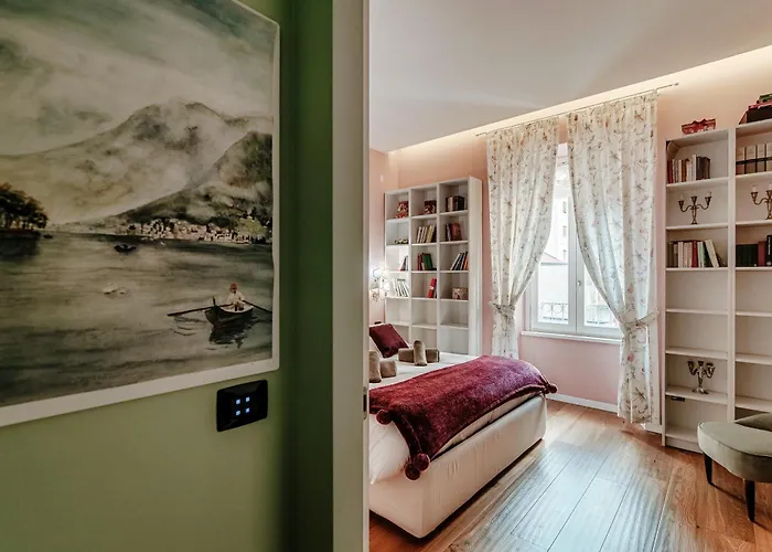 65 - The House Of Travelers Apartman *