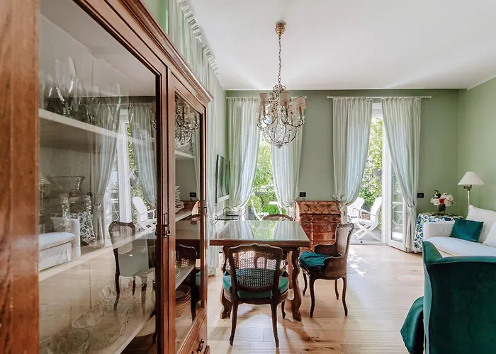 65 - The House Of Travelers Apartman