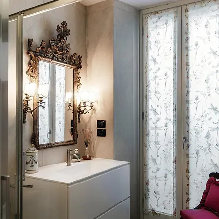 65 - The House Of Travelers Apartament