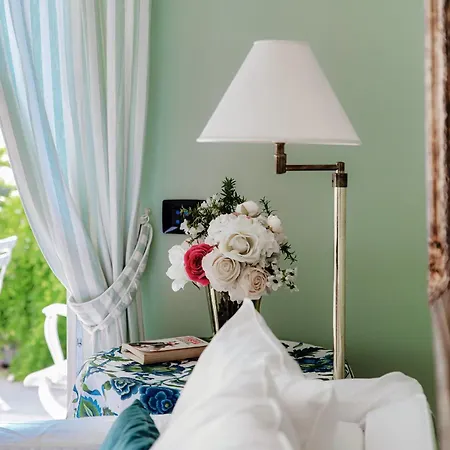 65 - The House Of Travelers